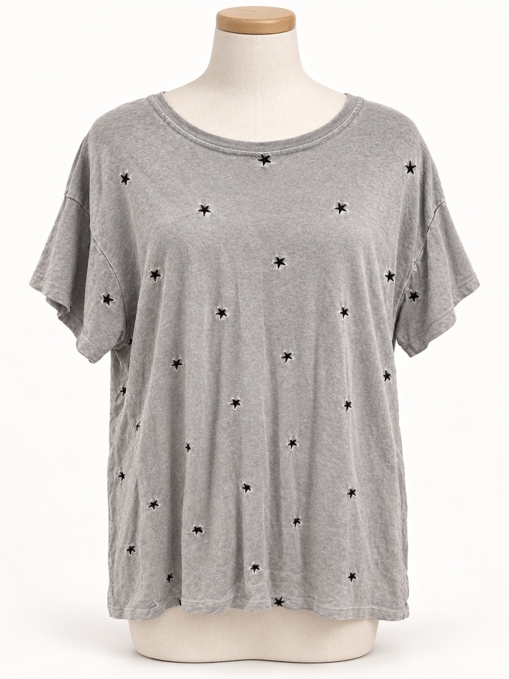 Storia Gray Star Cutout Short Sleeve Tee